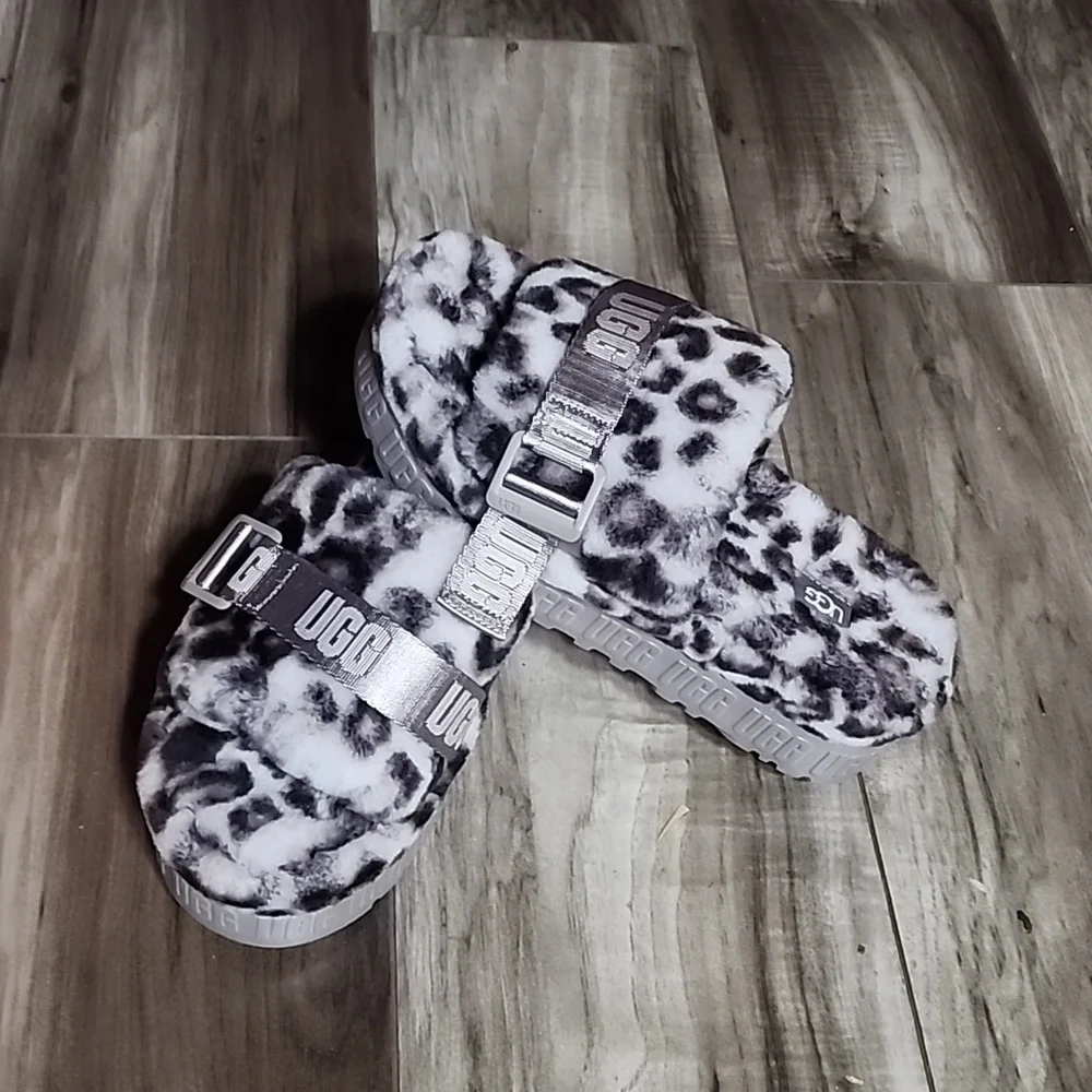 UGG Fluffita Fur Platform Slide Sandals Panther Print Sheepskin Adjustable - Picture 3 of 5